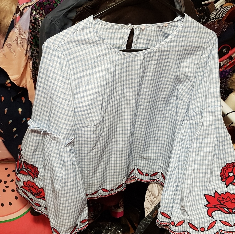 Hippie Sleeved Blue and White Checkered Blouse